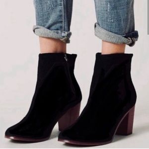 Toms Women’s Lunata Black Suede Mid Block‎ Booties Size 9
